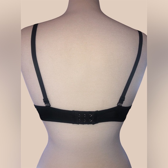 3 cute bras, 38B-C, sold as set. - Picture 10 of 15